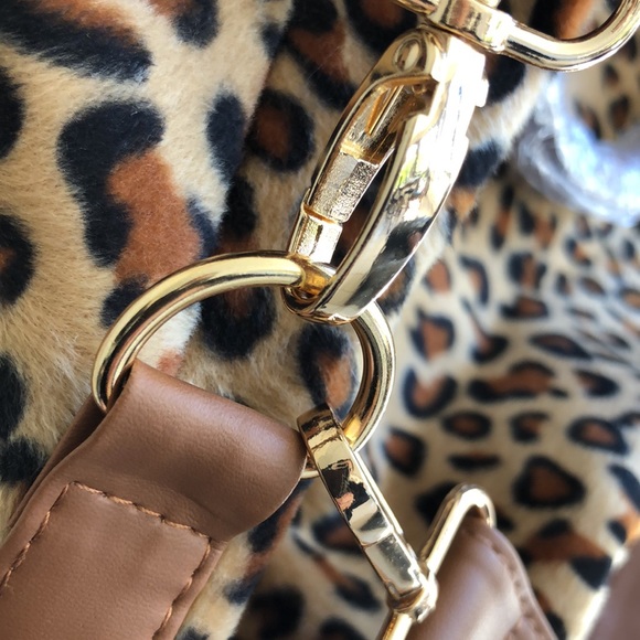 NWOT weekender bag animal print - Picture 5 of 6